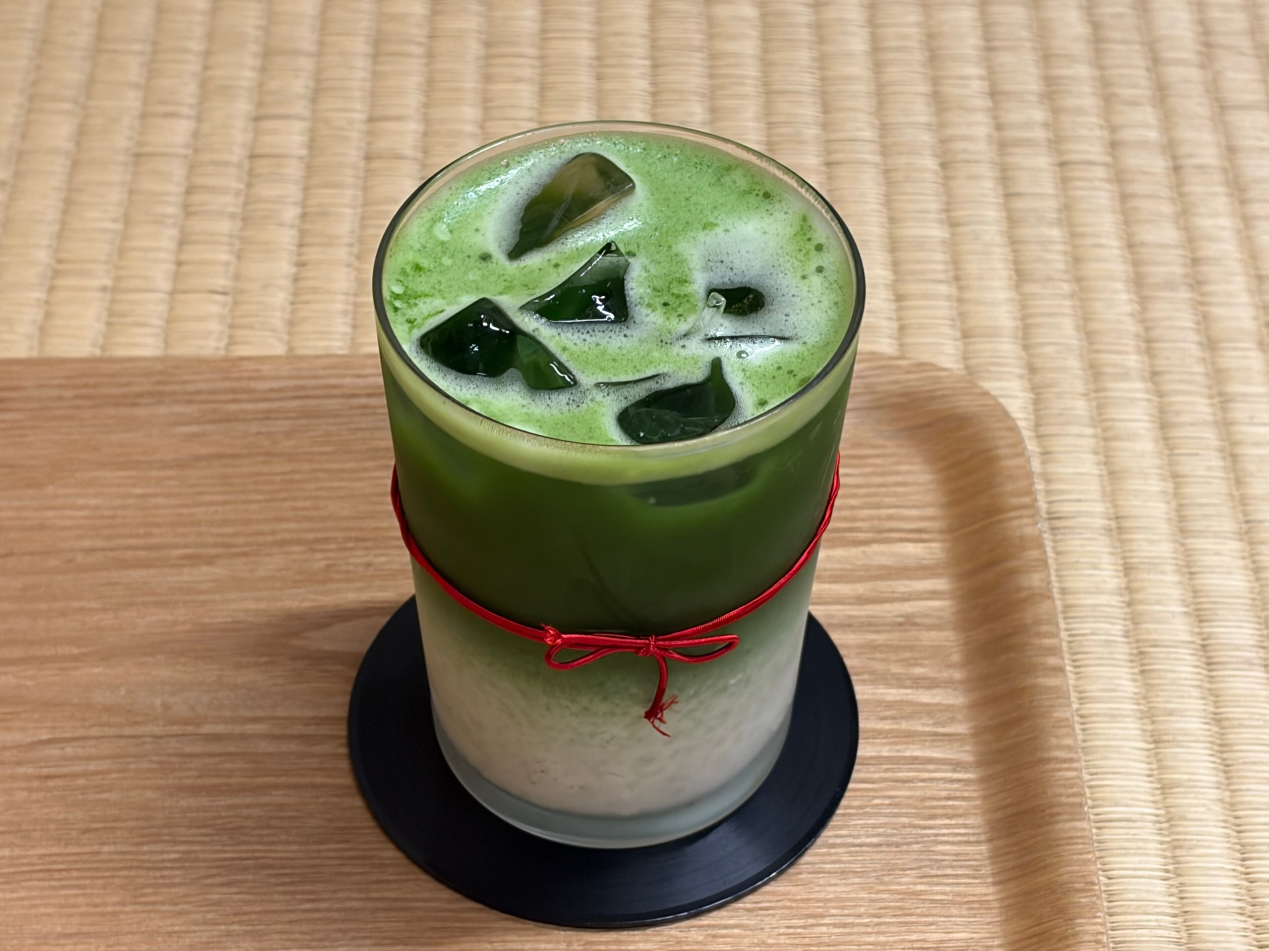 宇治抹茶を使ったアイス抹茶ラテ